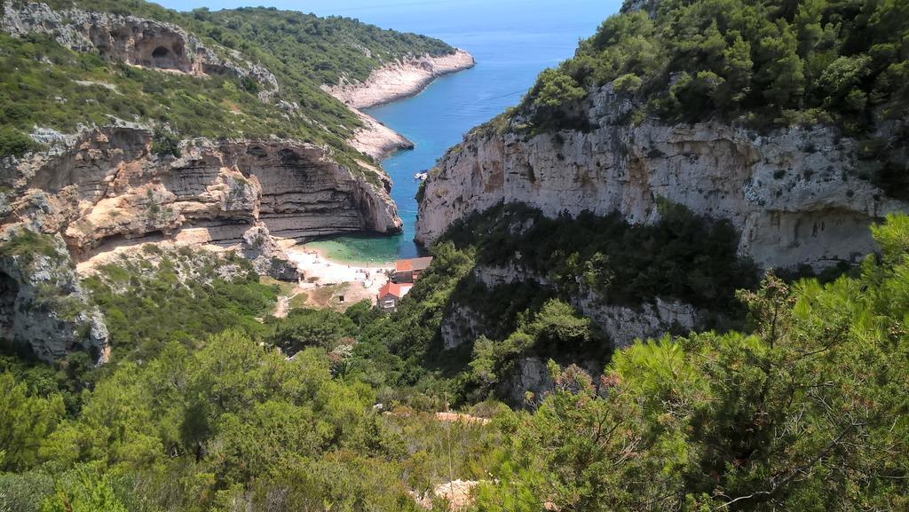 Holiday Home Stiniva فيس المظهر الخارجي الصورة